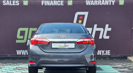 2016 Toyota Corolla - photo 10