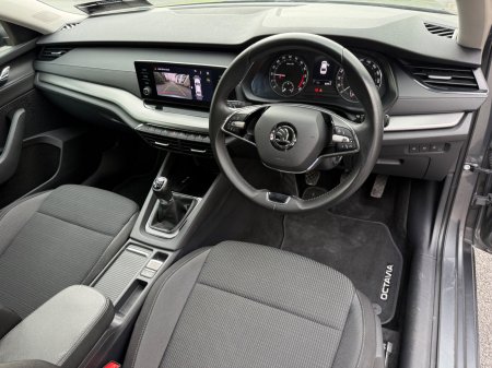 2023 Skoda Octavia - photo 9