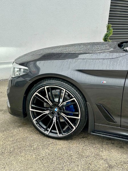 2018 BMW 5-Series - photo 11