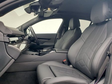 2024 BMW 5-Series - photo 13