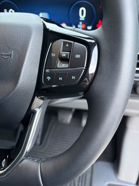 2025 Ford Transit Custom - photo 24