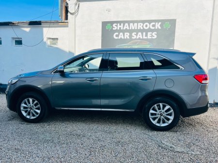 2017 Kia Sorento - photo 2