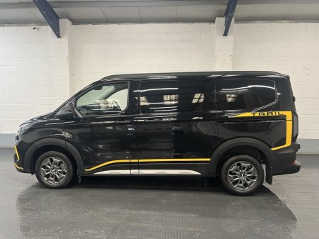 2025 Ford Transit Custom - photo 14