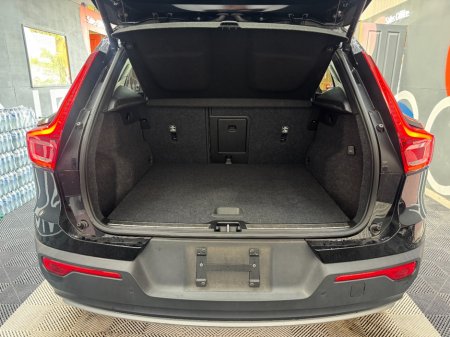 2022 Volvo XC40 - photo 7