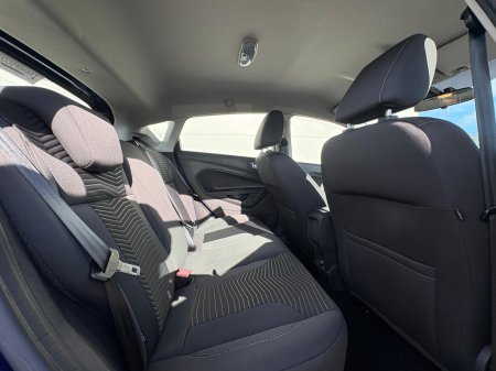 2015 Ford Fiesta - photo 6
