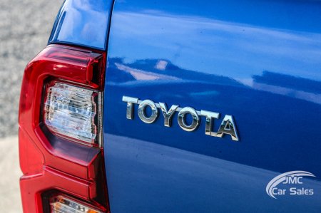 2024 Toyota Hilux - photo 9