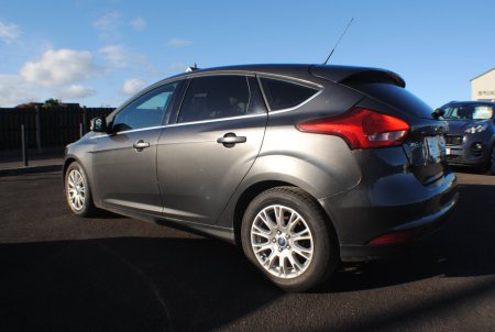 2015 Ford Focus - photo 6
