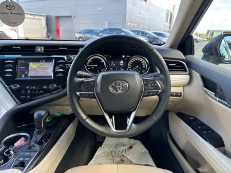 2020 Toyota Camry - photo 9