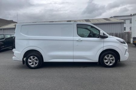 2025 Ford Transit Custom - photo 22