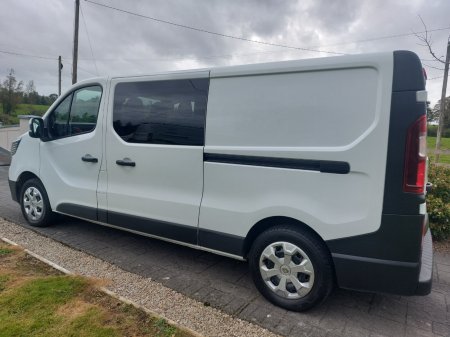 2023 Renault Trafic - photo 21