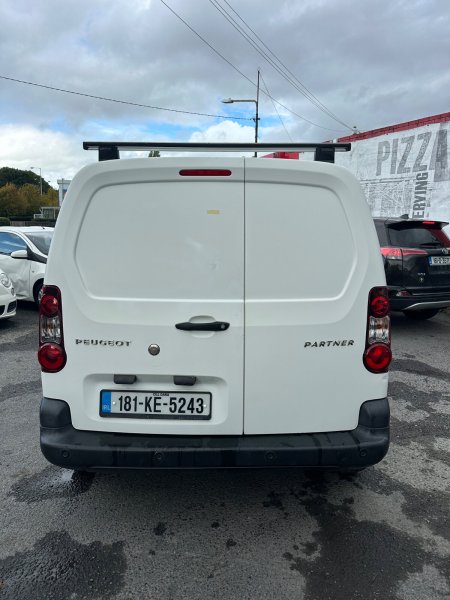 2018 Peugeot Partner - photo 14