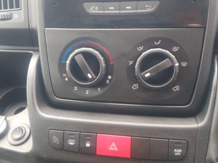 2025 Citroen Relay - photo 14
