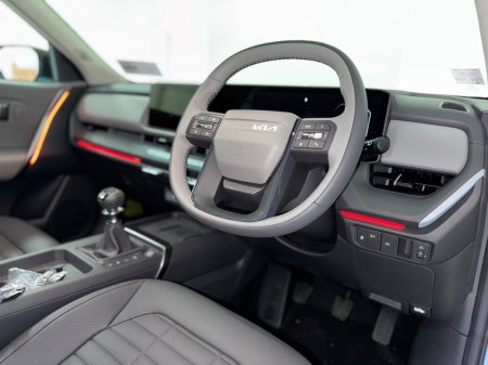 2027 Kia Seltos - photo 2