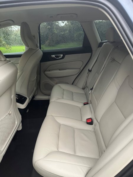 2022 Volvo XC60 - photo 6