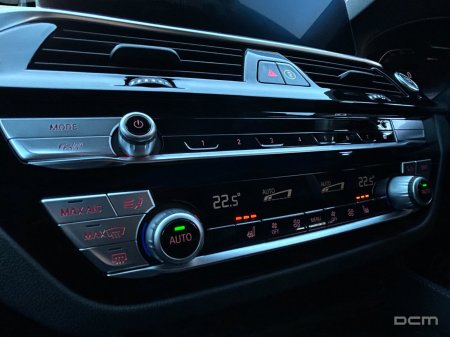 2020 BMW 5-Series - photo 23
