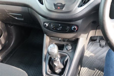 2020 Ford Transit - photo 6