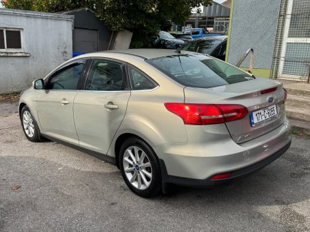 2017 Ford Focus - photo 12