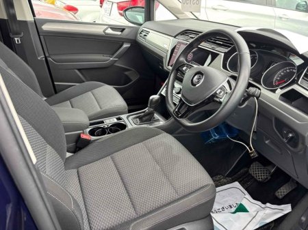 2018 Volkswagen Touran - photo 3
