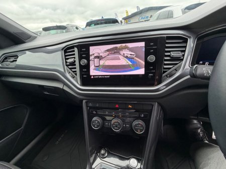 2021 Volkswagen T-Roc - photo 25