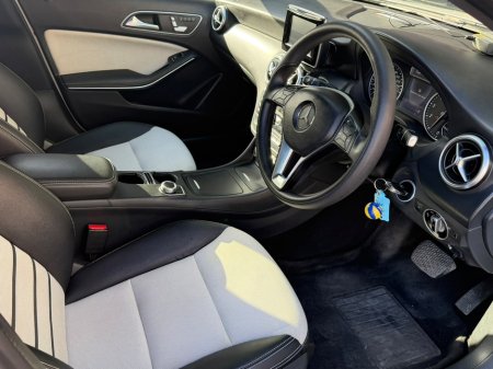 2015 Mercedes-Benz A-Class - photo 13