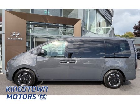 2026 Hyundai Staria - photo 3