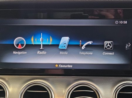 2017 Mercedes-Benz E-Class - photo 16