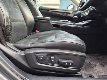 2015 Lexus ES - photo 14