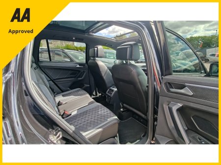 2024 Volkswagen Tiguan - photo 25