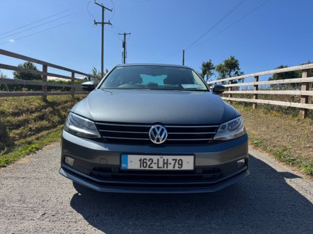 2016 Volkswagen Jetta - photo 5