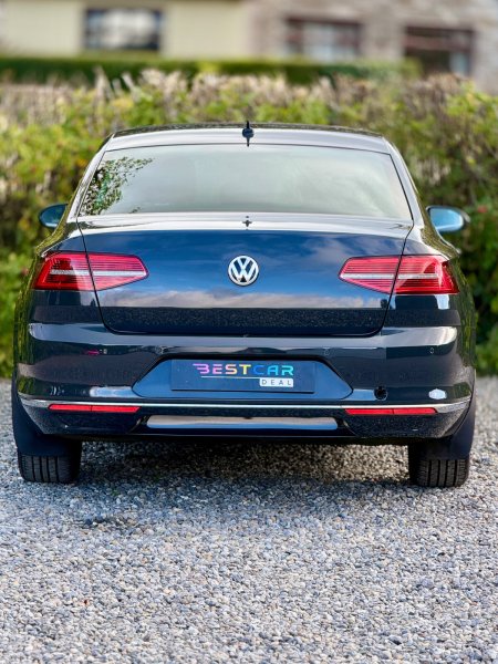 2015 Volkswagen Passat - photo 10