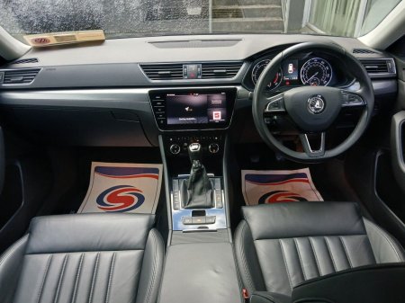 2018 Skoda Superb - photo 16