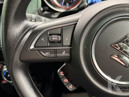 2022 Suzuki Swift - photo 13