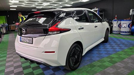 2023 Nissan Leaf - photo 9