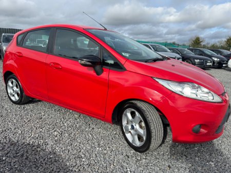 2010 Ford Fiesta - photo 7