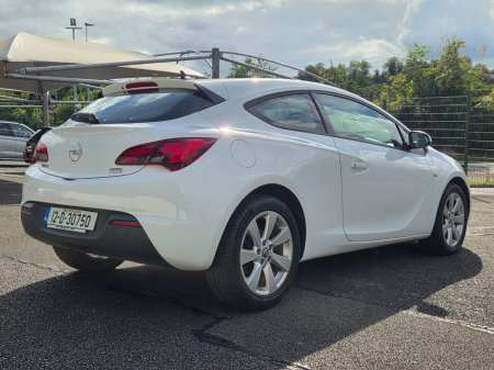 2012 Opel Astra - photo 3