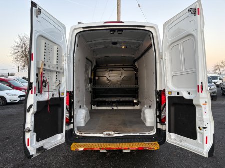 2018 Ford Transit - photo 10
