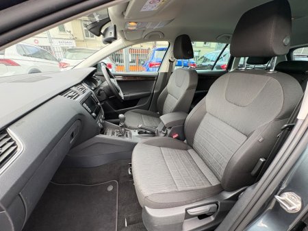 2016 Skoda Octavia - photo 25