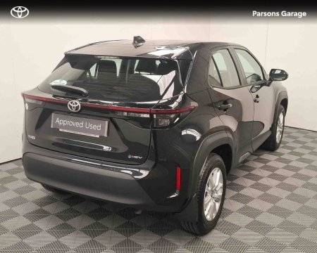 2026 Toyota Yaris Cross - photo 2