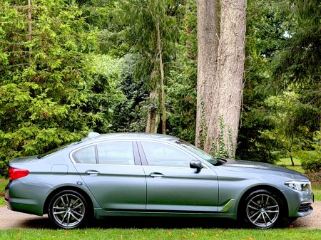2018 BMW 5-Series - photo 9