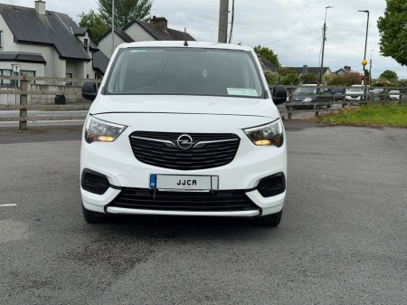 2019 Opel Combo - photo 2