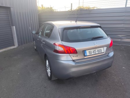 2016 Peugeot 308 - photo 17