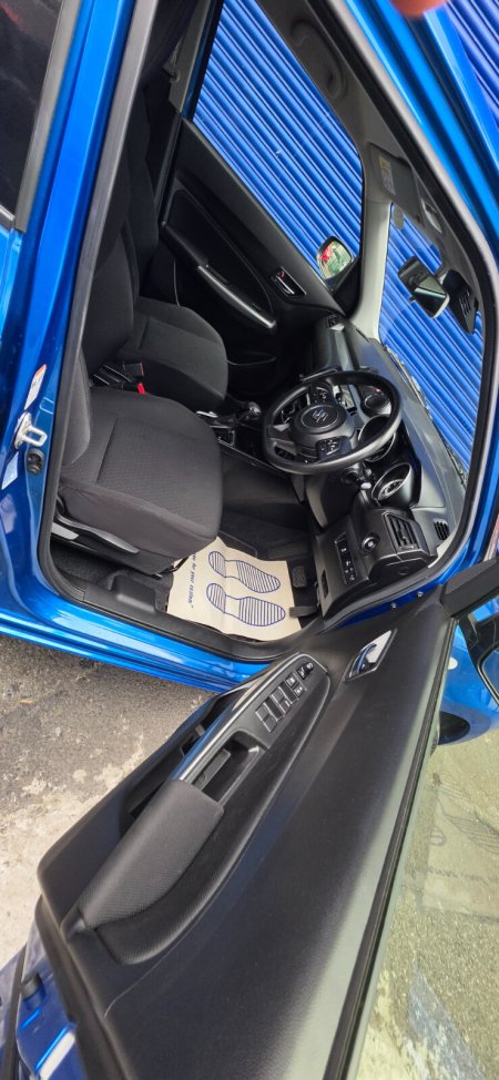 2023 Suzuki Swift - photo 6