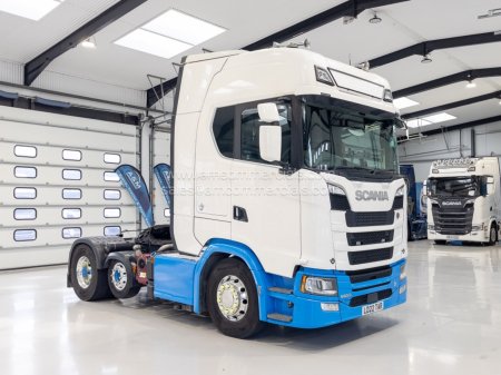 2022 SCANIA S590
