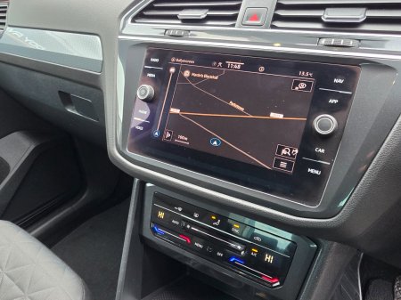 2022 Volkswagen Tiguan - photo 14
