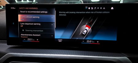 2024 BMW 3-Series - photo 48