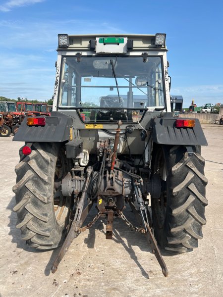 2000 Massey Ferguson 382 - photo 6