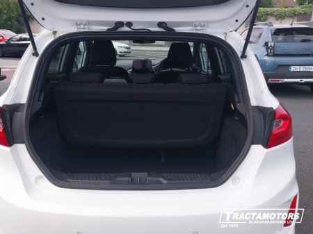 2021 Ford Fiesta - photo 9