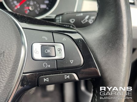 2018 Volkswagen Passat - photo 17