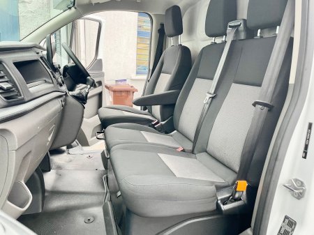 2021 Ford Transit Custom - photo 24