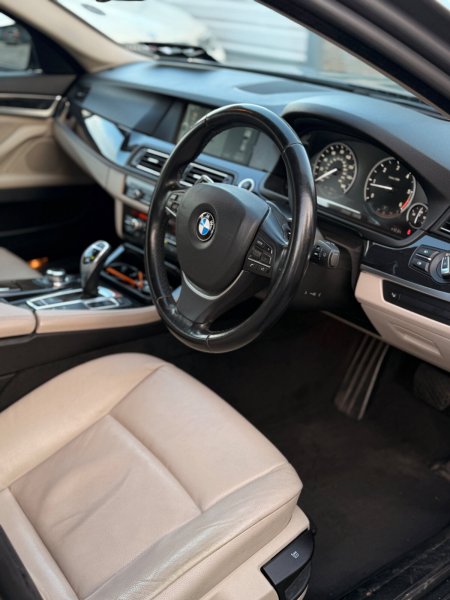 2012 BMW 5-Series - photo 28